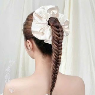 Cột tóc Scrunchies vải lụa Satin size 16cm bồng bềnh xinh xắn