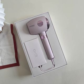 Máy sấy tóc công suất lớn 1600W thương hiệu Flyco có điều chỉnh nhiệt bằng màn hình led, bảo Vệ Tóc chống khô xơ tóc