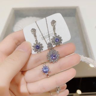 Set đồng hồ nữ phối trang sức lavender 4 món sang trọng Set Mâm Xôi Lavender