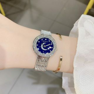 Set đồng hồ nữ Gossie mặt trăng sao phối dây chuyền, bông tai ruby xanh sang trọng