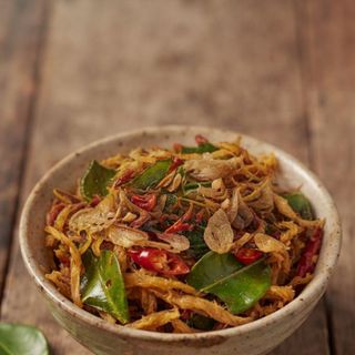 Khô Gà Lá Chúc Hộp 200Gr