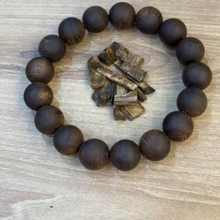 Trầm hương kỳ hải nam chìm nước