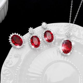 Set đồng hồ nữ Gossie dây phối da đỏ kết hợp trang sức hồng ngọc sang trọng Set Lắc Phối Da Hồng Ngọc