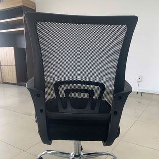 Các loại ghế xoay văn phòng, giá sỉ rất tốt , cạnh tranh trên thị trường hiện nay.