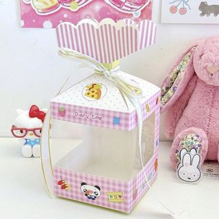 HỘP QUÀ KẸO KÍNH KÈM RUY BĂNG  (8.8x8.8x10.2)cm