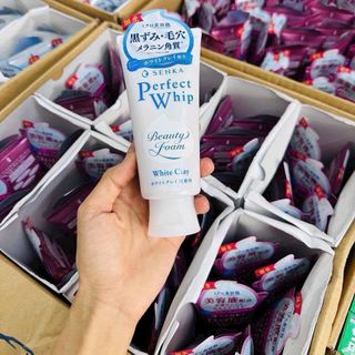 Sữa Rửa Mặt Senka Perfect Whip Nhật