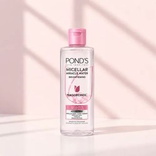 Nước Tẩy Trang Pond's Vitamin Và Hoa Hồng Sáng Da 100ml