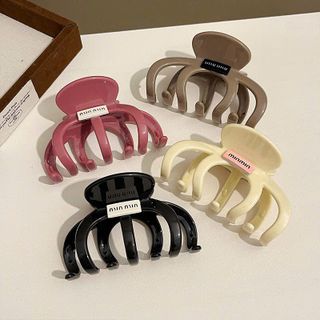 LỐ 12 GẤP TÓC MINMIN, MẪU XƯƠNG KHỦNG LONG