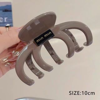 LỐ 12 GẤP TÓC MINMIN, MẪU XƯƠNG KHỦNG LONG