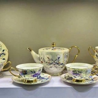 Bộ Ấm Chén Cao Cấp Họa Tiết Chỉ Vàng, Kẻ Vàng (THÙNG 6B)
