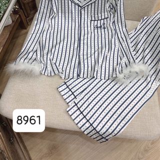 BỘ DD LATIN TIỂU THƯ LYY (8961)
