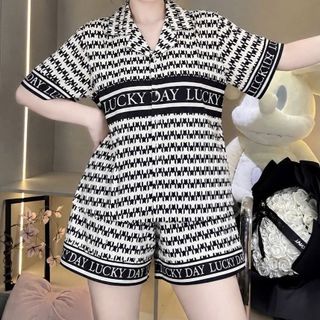 BỘ ĐÙI LATIN HEN’S (8949)