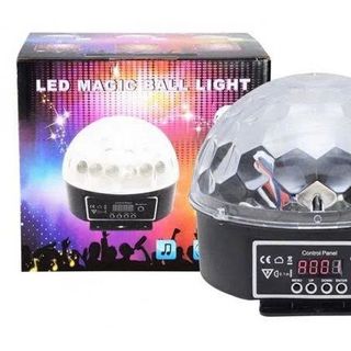 ĐÈN LED VŨ TRƯỜNG QUẢ CẦU XOAY 7 MÀU CẢM ỨNG ÂM THANH (T30)
