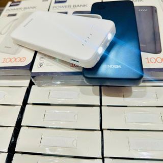 Sạc dự phòng Sendem PK66 10000mah, có đèn pin tích hợp 4 dây sạc ( Có VAT )