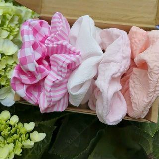 Combo 5 dây buộc tóc Scrunchies nữ đẹp – dây cột tóc vải nhung, lụa, caro | Set phụ kiện tóc xinh
