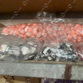 Tai gấu gắn mũ bảo hiểm giá sỉ - Phụ kiện mũ bảo hiểm giá sỉ