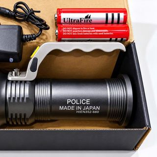 ĐÈN PIN SIÊU SÁNG XÁCH TAY POLICE MAX 800 (JAPAN-T50)