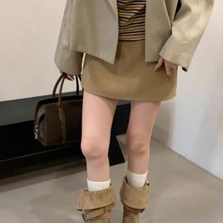 👢 BỐT ĐÙI NỮ LYN DA MỀM CAO CẤP – THIẾT KẾ PHỐI KHUY CÁ TÍNH, DỄ PHỐI ĐỒ