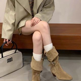 👢 BỐT ĐÙI NỮ LYN DA MỀM CAO CẤP – THIẾT KẾ PHỐI KHUY CÁ TÍNH, DỄ PHỐI ĐỒ
