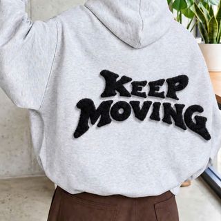 ÁO KHOÁC HOODIE ZIP KEEP MOVING THÊU XÙ