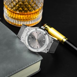 [ MS STORE - VŨ VĂN KHẢI ] Đồng Hồ Nam Versati Phiên Bản Đính Đá Cao Cấp Thời Trang, Sang Trọng- M112