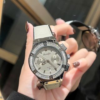 [THANH LÝ CUỐI NĂM ]AW24 Hvan Đồng Hồ Nữ thiết kế dây lắc ,sang trọng ,tinh tế , dễ phối đồ , chống nước tốt ,bảo hành 12 tháng v1 nhỏ