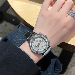 [THANH LÝ CUỐI NĂM ]AW24 Hvan Đồng Hồ Nữ thiết kế dây lắc ,sang trọng ,tinh tế , dễ phối đồ , chống nước tốt ,bảo hành 12 tháng v1 nhỏ