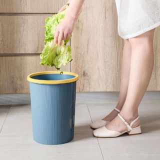 Sọt Rác Nhựa Thiết Kế Sọc Dọc Tối Giản Trang Trí Phòng Ngủ Văn Phòng ...