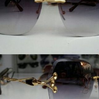 Kính nữ đen hạt vàng