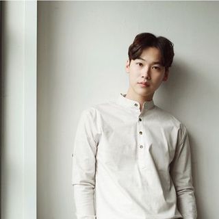 Áo sơ mi cổ trụ hàn quốc-màu da