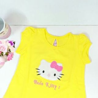 Ao thun be gai tamiuy theu dap meo kitty