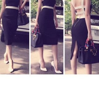 Đầm đen ngọc trinh sexy hở lưng 878