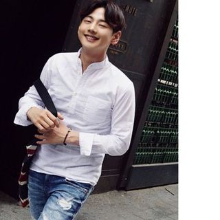 Áo sơ mi cổ trụ hàn quốc- màu trắng