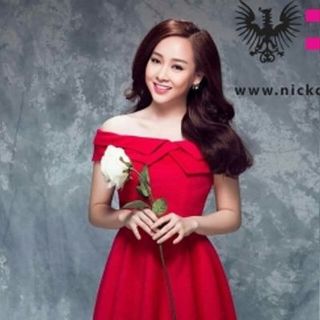 Đầm xòe đỏ trễ vai 941