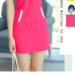Đầm suông phối màu