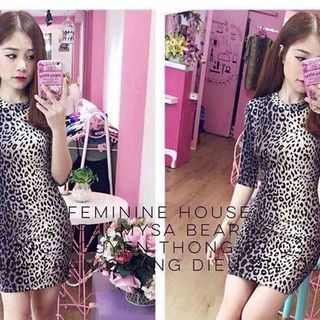 Đầm body beo tay lỡ