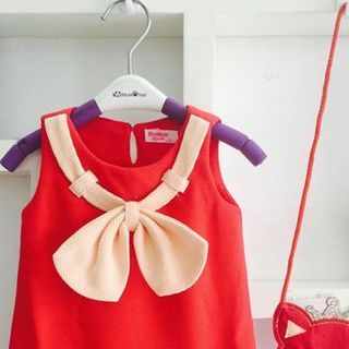 A17623 - đầm thun nơ to kèm túi oshkoshri 8size 1-8