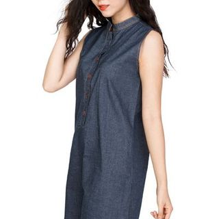Đầm denim form suông cổ trụ