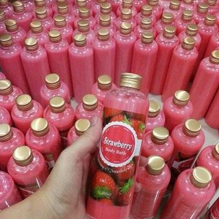 Sữa tắm trắng tắm trắng khô dâu strawberry body bath giá sỉ lẻ cạnh tranh 80k85k90k