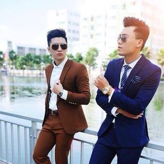 Vest nam