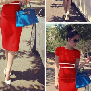 Đầm đỏ viền trắng ngọc trinh 874