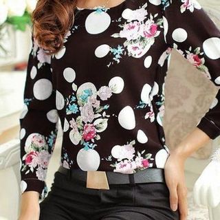 Áo họa tiết chấm bi duyên dáng - av0375