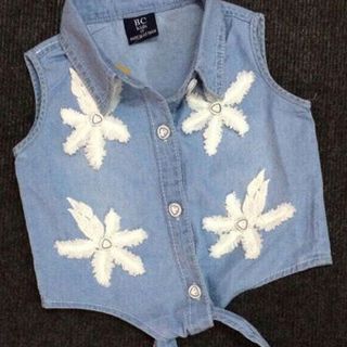 A18321 - áo somi jean mềm bé gái đính hoari 8size 1-8