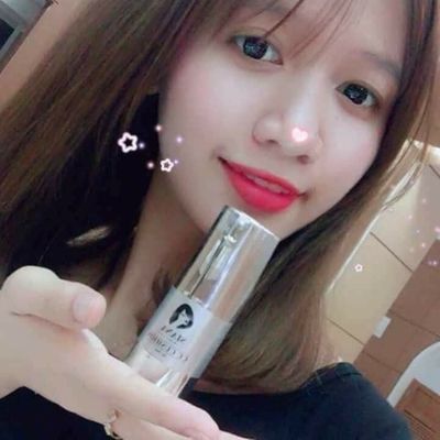 Mỹ phẩm trị mụn, dưỡng trắng 