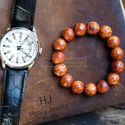 vòng tay phong thuỷ gỗ Huyết Long 