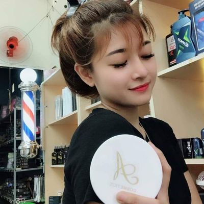 tuyết milano