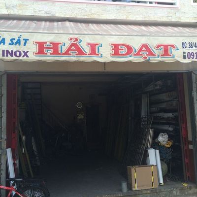 cửa sắt HẢI ĐẠT