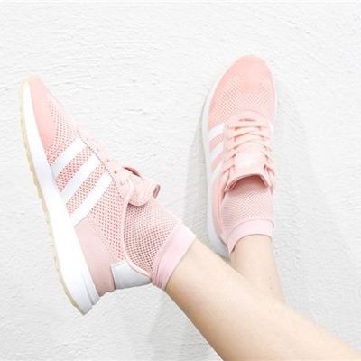 Chuyên sỉ giày thể thao Sunshine