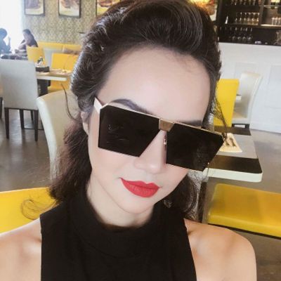 Mắt kính 2t