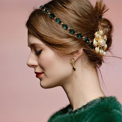 Queen Accessories